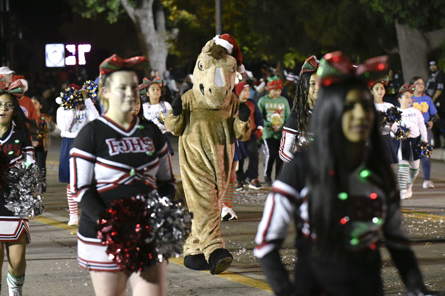 120719 SM Parade of Lights 66.jpg